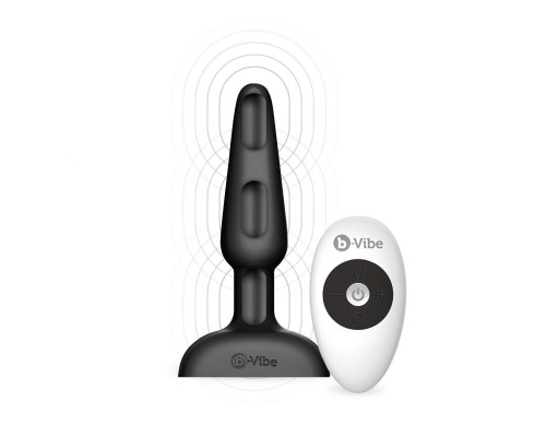 Чёрная анальная вибропробка с 3 источниками вибрации TRIO REMOTE CONTROL PLUG BLACK - 13,5 см.